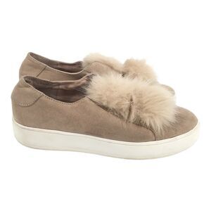 Steve Madden Bryanne Fluff Ball Sneakers Size 8 Light Pink Beige Pom Pom Slip On